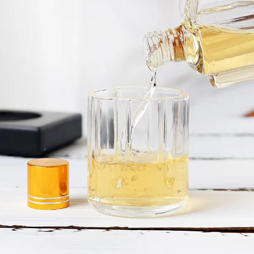 Ensemble Décanteur de Vin et Whisky – Formule Pistolet en Verre Borosilicate – Carafe de Luxe Transparente – Design Moderne pour Fête et Réception